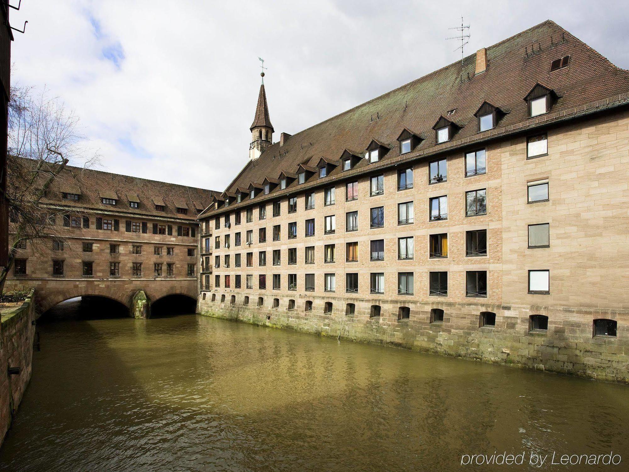 Hotel Ibis Nuernberg Hauptbahnhof Esterno foto